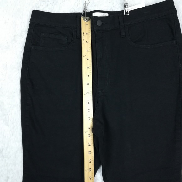 Universal Thread Womens Jeans High Rise Skinny No Fade Black Denim Short 16S New - Picture 3 of 11